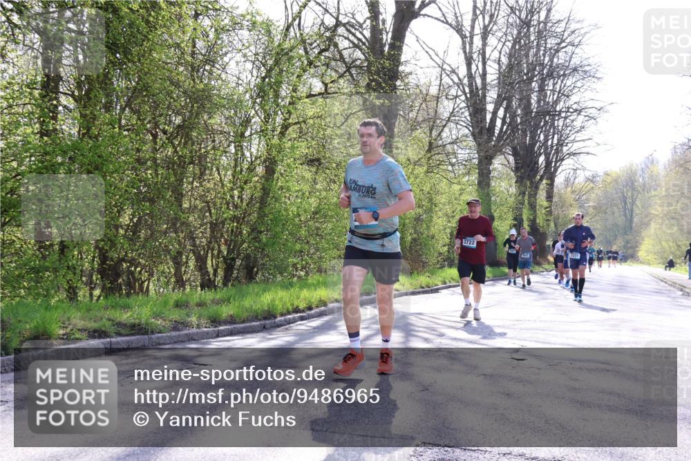 12.04.2026 - 45. Internationalen Wilhelmsburger Insellauf Yannick Fuchs http://msf.ph/oto/9486965 12.04.2026 10:37:11 Laufen 21, 0975, 3722 meine-sportfotos.de