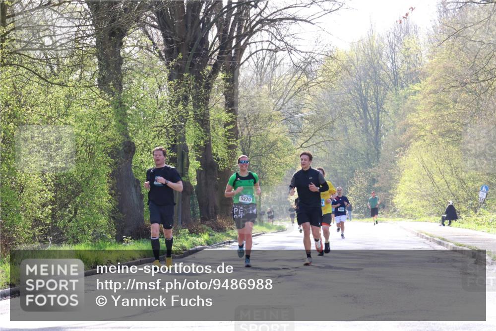 12.04.2026 - 45. Internationalen Wilhelmsburger Insellauf Yannick Fuchs http://msf.ph/oto/9486988 12.04.2026 10:31:18 Laufen 5270, 2406 meine-sportfotos.de