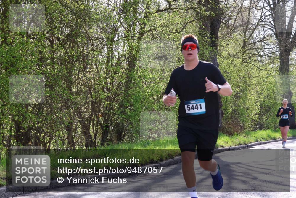 12.04.2026 - 45. Internationalen Wilhelmsburger Insellauf Yannick Fuchs http://msf.ph/oto/9487057 12.04.2026 10:37:20 Laufen 5441, 5649 meine-sportfotos.de