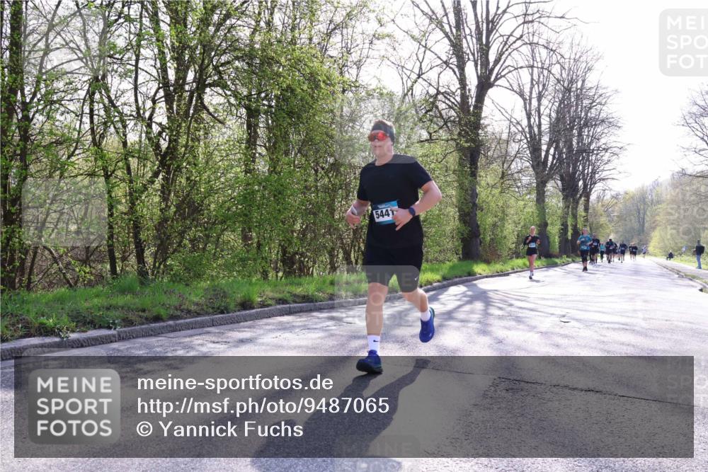 12.04.2026 - 45. Internationalen Wilhelmsburger Insellauf Yannick Fuchs http://msf.ph/oto/9487065 12.04.2026 10:37:20 Laufen 544 meine-sportfotos.de
