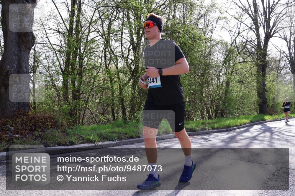 12.04.2026 - 45. Internationalen Wilhelmsburger Insellauf Yannick Fuchs http://msf.ph/oto/9487073 12.04.2026 10:37:21 Laufen 5441 meine-sportfotos.de