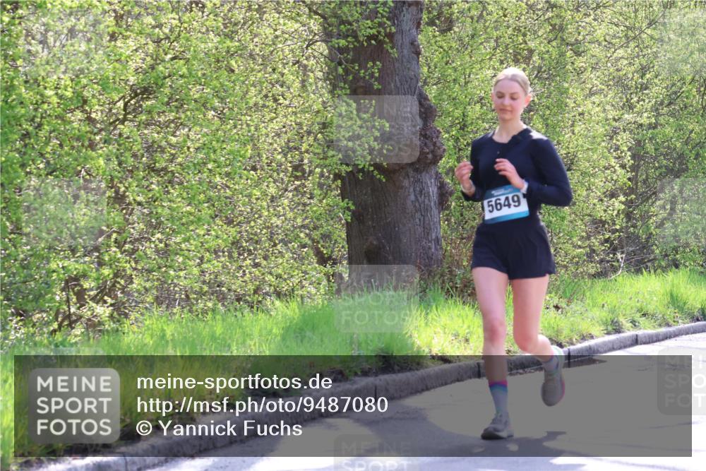12.04.2026 - 45. Internationalen Wilhelmsburger Insellauf Yannick Fuchs http://msf.ph/oto/9487080 12.04.2026 10:37:22 Laufen 5649 meine-sportfotos.de
