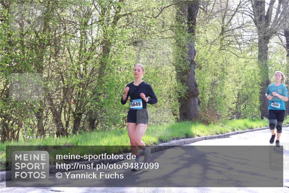 12.04.2026 - 45. Internationalen Wilhelmsburger Insellauf Yannick Fuchs http://msf.ph/oto/9487099 12.04.2026 10:37:23 Laufen 5649, 4866 meine-sportfotos.de