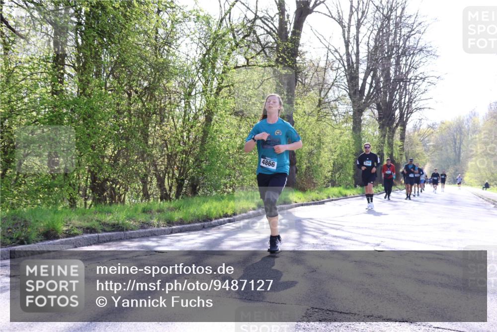 12.04.2026 - 45. Internationalen Wilhelmsburger Insellauf Yannick Fuchs http://msf.ph/oto/9487127 12.04.2026 10:37:26 Laufen 4866, 3760 meine-sportfotos.de