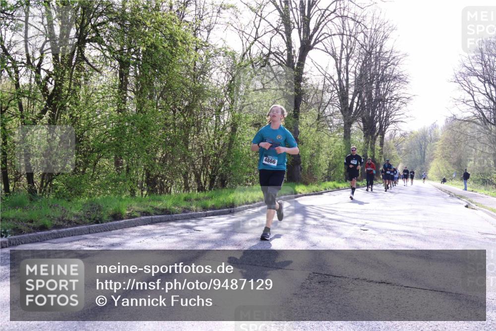 12.04.2026 - 45. Internationalen Wilhelmsburger Insellauf Yannick Fuchs http://msf.ph/oto/9487129 12.04.2026 10:37:26 Laufen 4866 meine-sportfotos.de