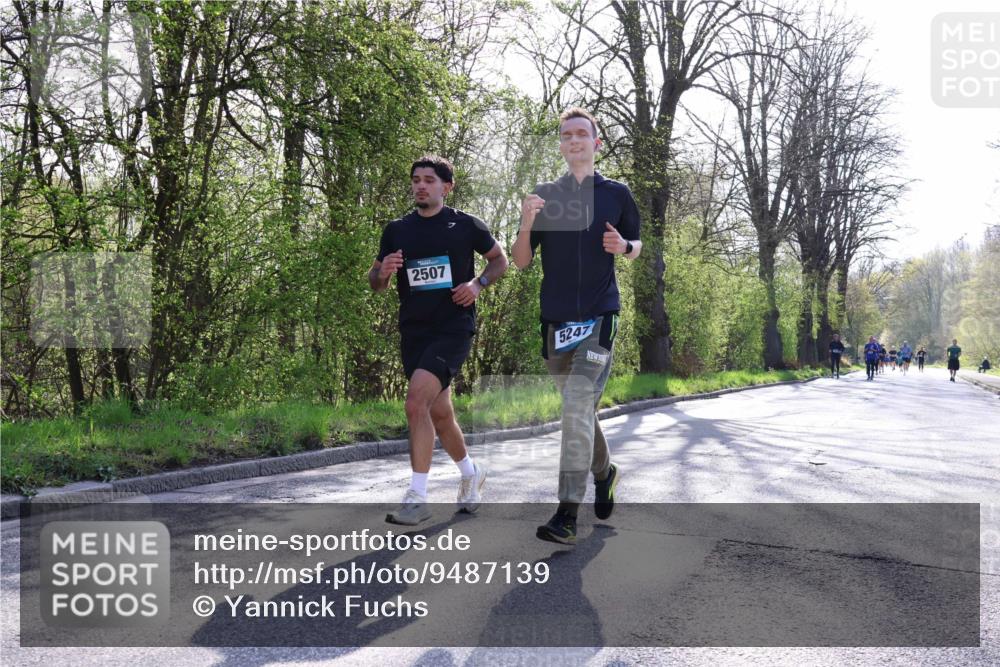 12.04.2026 - 45. Internationalen Wilhelmsburger Insellauf Yannick Fuchs http://msf.ph/oto/9487139 12.04.2026 10:31:37 Laufen 2507, 5247 meine-sportfotos.de