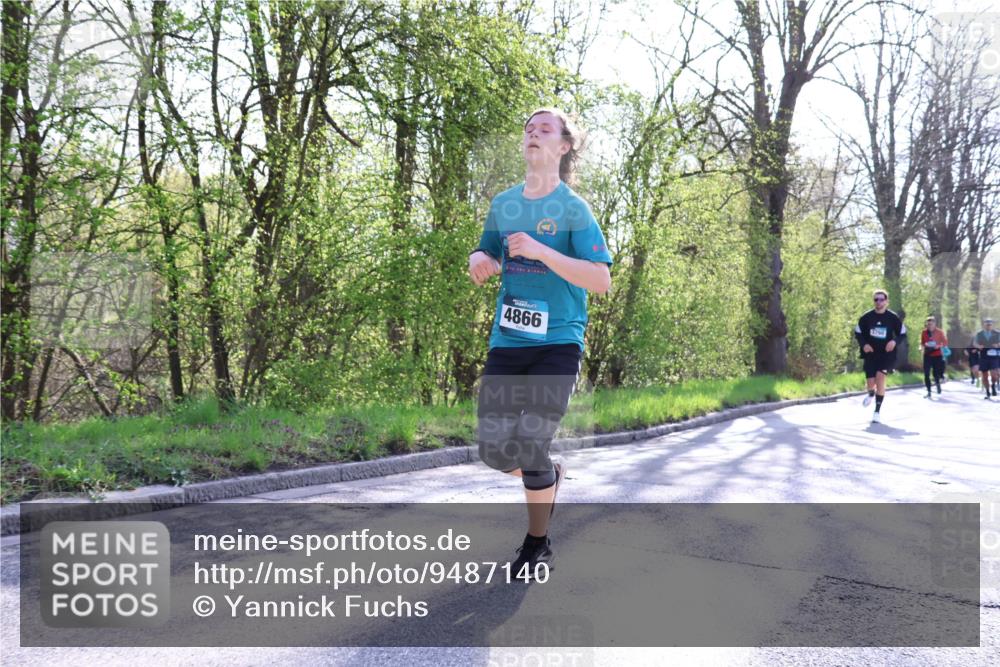 12.04.2026 - 45. Internationalen Wilhelmsburger Insellauf Yannick Fuchs http://msf.ph/oto/9487140 12.04.2026 10:37:27 Laufen 4866, 3760 meine-sportfotos.de