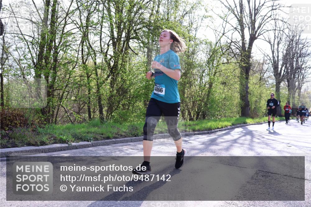 12.04.2026 - 45. Internationalen Wilhelmsburger Insellauf Yannick Fuchs http://msf.ph/oto/9487142 12.04.2026 10:37:27 Laufen 4866 meine-sportfotos.de