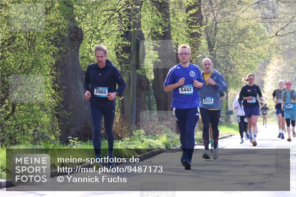 12.04.2026 - 45. Internationalen Wilhelmsburger Insellauf Yannick Fuchs http://msf.ph/oto/9487173 12.04.2026 10:31:42 Laufen 2065, 5442, 5337, 24, 2869 meine-sportfotos.de