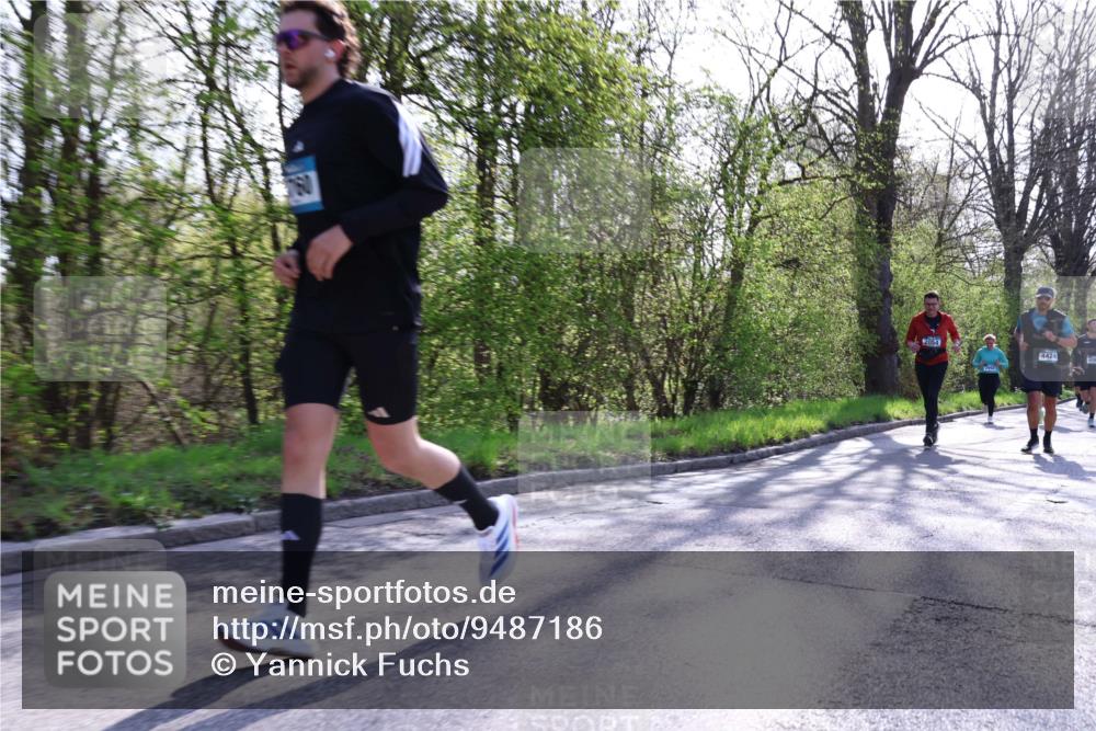 12.04.2026 - 45. Internationalen Wilhelmsburger Insellauf Yannick Fuchs http://msf.ph/oto/9487186 12.04.2026 10:37:31 Laufen 160, 4424 meine-sportfotos.de