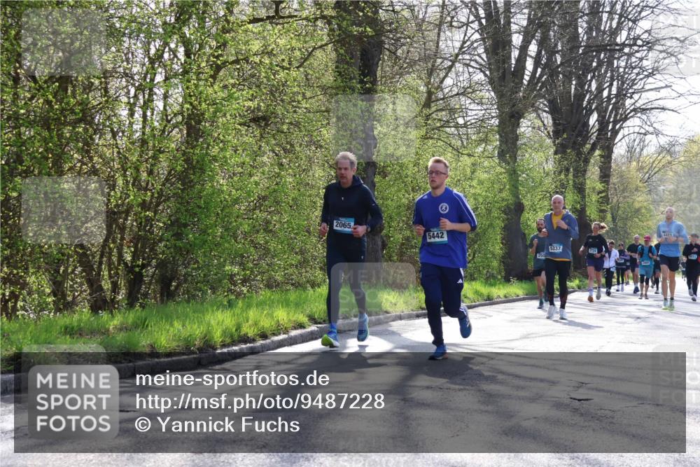 12.04.2026 - 45. Internationalen Wilhelmsburger Insellauf Yannick Fuchs http://msf.ph/oto/9487228 12.04.2026 10:31:47 Laufen 2065, 5442, 5337, 4423 meine-sportfotos.de