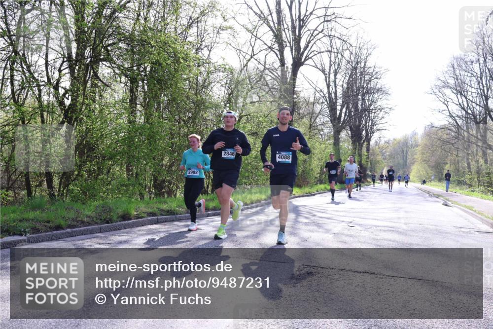 12.04.2026 - 45. Internationalen Wilhelmsburger Insellauf Yannick Fuchs http://msf.ph/oto/9487231 12.04.2026 10:37:35 Laufen 2992, 2846, 4088 meine-sportfotos.de