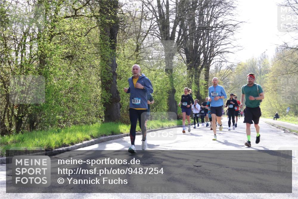 12.04.2026 - 45. Internationalen Wilhelmsburger Insellauf Yannick Fuchs http://msf.ph/oto/9487254 12.04.2026 10:31:50 Laufen 5337, 2724, 4483 meine-sportfotos.de