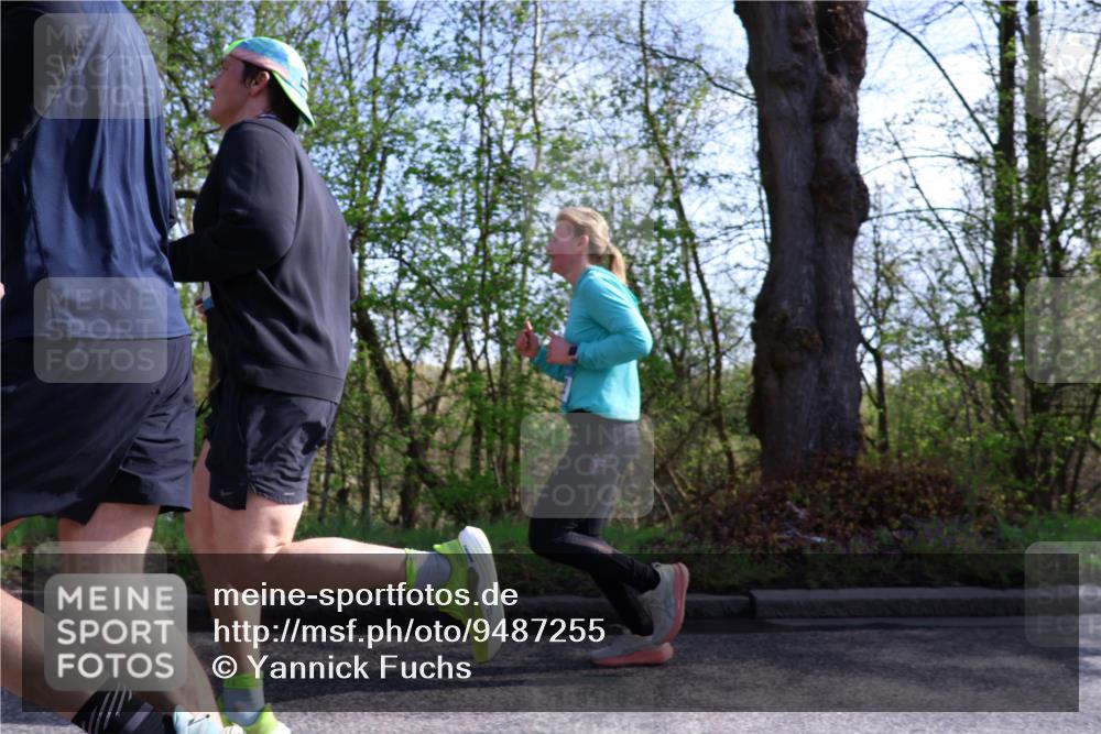 12.04.2026 - 45. Internationalen Wilhelmsburger Insellauf Yannick Fuchs http://msf.ph/oto/9487255 12.04.2026 10:37:37 Laufen  meine-sportfotos.de