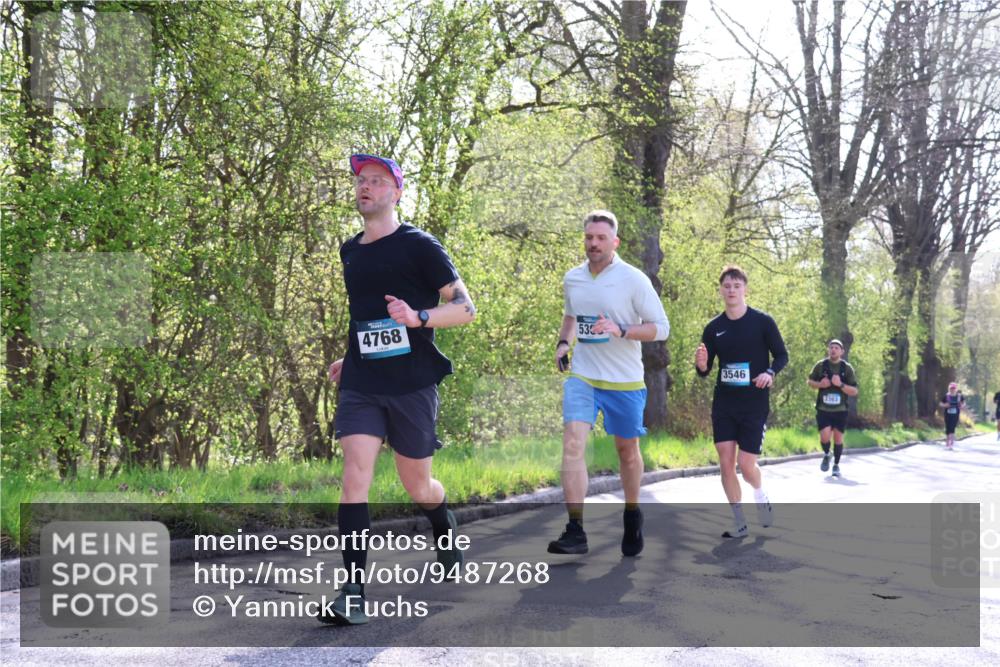 12.04.2026 - 45. Internationalen Wilhelmsburger Insellauf Yannick Fuchs http://msf.ph/oto/9487268 12.04.2026 10:37:38 Laufen 4768, 530, 3546, 3363 meine-sportfotos.de