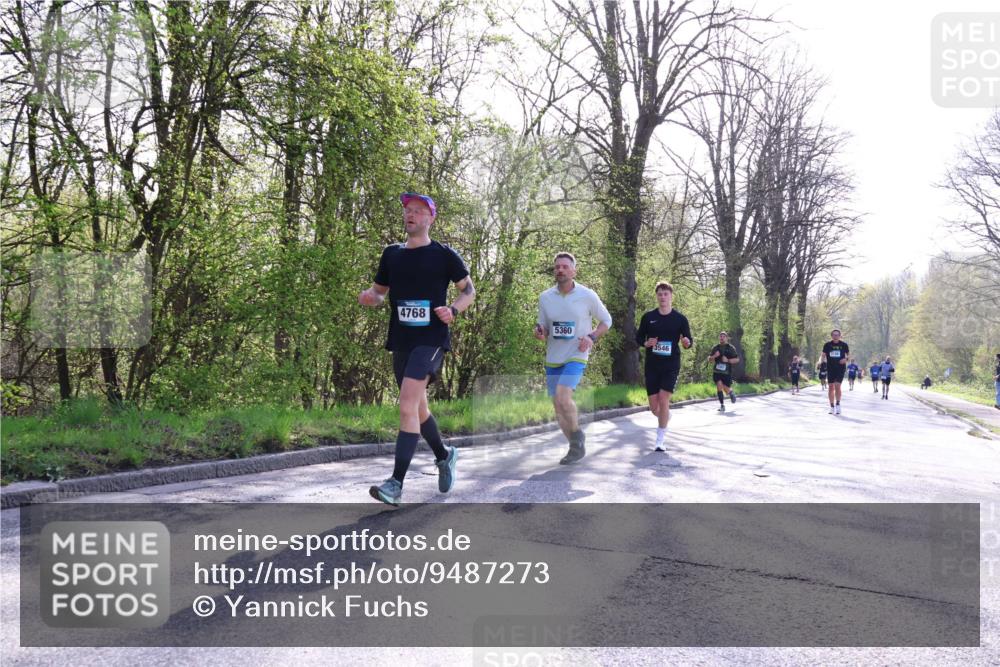 12.04.2026 - 45. Internationalen Wilhelmsburger Insellauf Yannick Fuchs http://msf.ph/oto/9487273 12.04.2026 10:37:39 Laufen 4768, 5360, 3546 meine-sportfotos.de