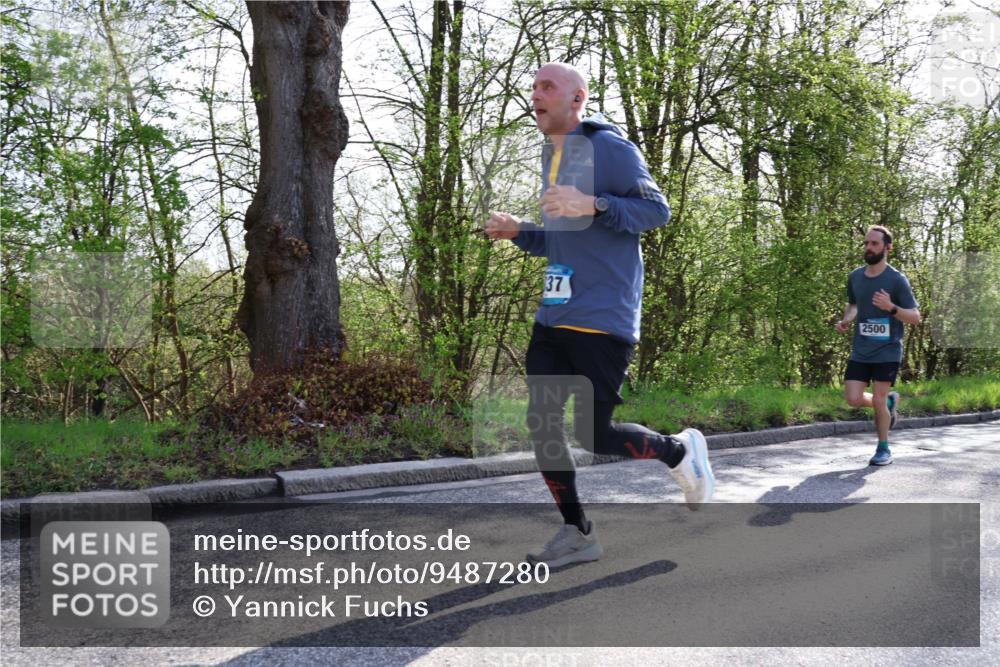 12.04.2026 - 45. Internationalen Wilhelmsburger Insellauf Yannick Fuchs http://msf.ph/oto/9487280 12.04.2026 10:31:53 Laufen 37, 2500 meine-sportfotos.de