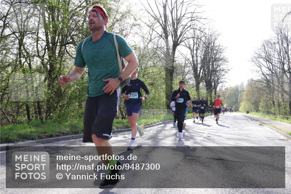 12.04.2026 - 45. Internationalen Wilhelmsburger Insellauf Yannick Fuchs http://msf.ph/oto/9487300 12.04.2026 10:31:55 Laufen 2724, 5654, 2263 meine-sportfotos.de
