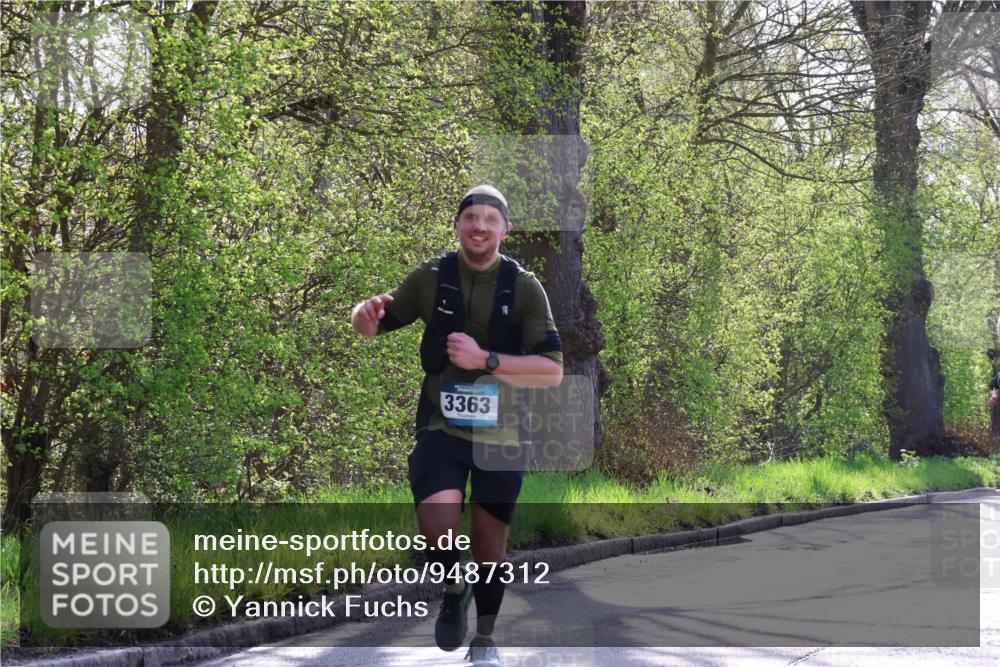 12.04.2026 - 45. Internationalen Wilhelmsburger Insellauf Yannick Fuchs http://msf.ph/oto/9487312 12.04.2026 10:37:42 Laufen 3363 meine-sportfotos.de