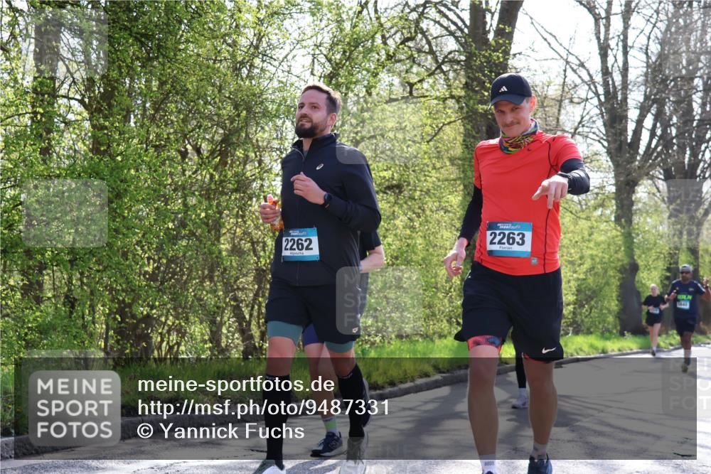 12.04.2026 - 45. Internationalen Wilhelmsburger Insellauf Yannick Fuchs http://msf.ph/oto/9487331 12.04.2026 10:31:58 Laufen 2262, 2263, 1440 meine-sportfotos.de