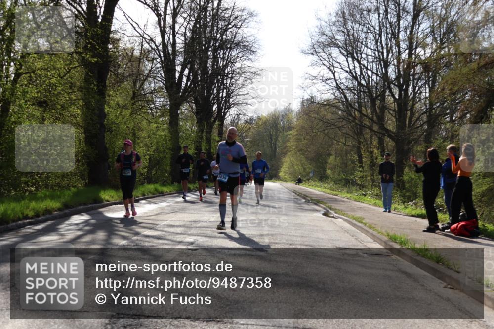 12.04.2026 - 45. Internationalen Wilhelmsburger Insellauf Yannick Fuchs http://msf.ph/oto/9487358 12.04.2026 10:37:49 Laufen 4634, 1435, 2175 meine-sportfotos.de