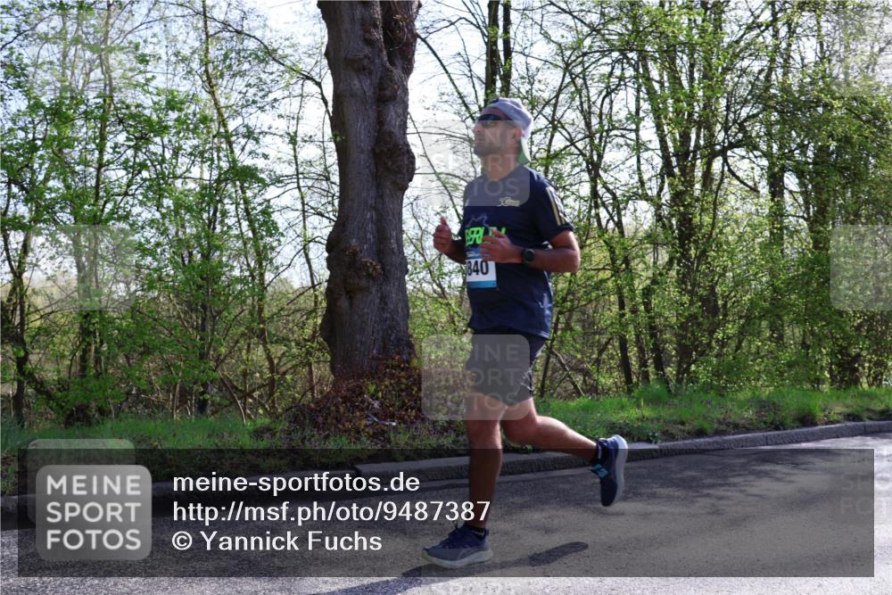 12.04.2026 - 45. Internationalen Wilhelmsburger Insellauf Yannick Fuchs http://msf.ph/oto/9487387 12.04.2026 10:32:04 Laufen 840 meine-sportfotos.de
