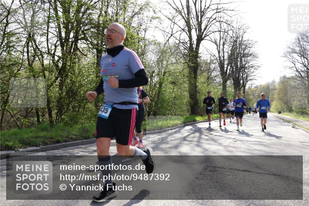 12.04.2026 - 45. Internationalen Wilhelmsburger Insellauf Yannick Fuchs http://msf.ph/oto/9487392 12.04.2026 10:37:52 Laufen 135, 4185, 2179 meine-sportfotos.de