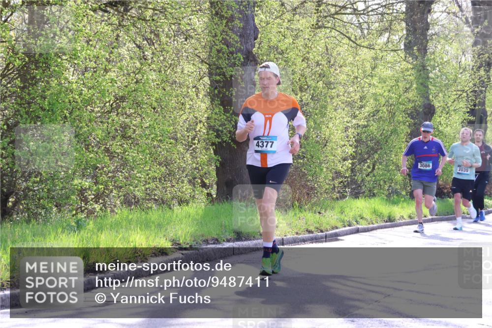 12.04.2026 - 45. Internationalen Wilhelmsburger Insellauf Yannick Fuchs http://msf.ph/oto/9487411 12.04.2026 10:32:08 Laufen 4377, 3086, 2039 meine-sportfotos.de