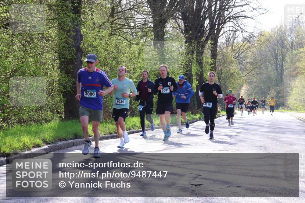12.04.2026 - 45. Internationalen Wilhelmsburger Insellauf Yannick Fuchs http://msf.ph/oto/9487447 12.04.2026 10:32:11 Laufen 3086, 2039, 3091, 4615, 5705 meine-sportfotos.de