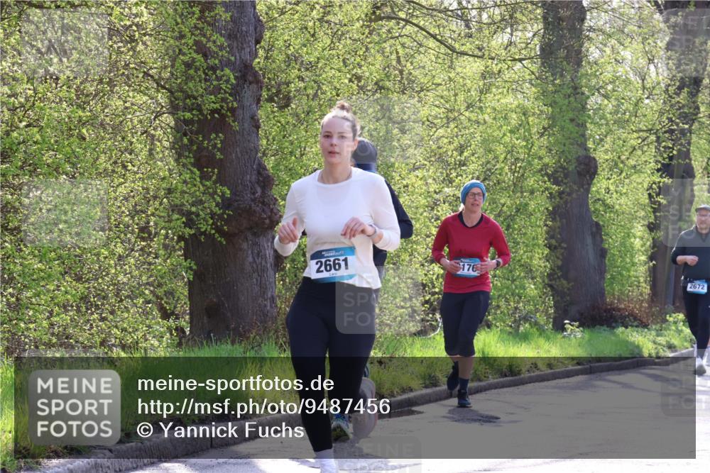 12.04.2026 - 45. Internationalen Wilhelmsburger Insellauf Yannick Fuchs http://msf.ph/oto/9487456 12.04.2026 10:37:58 Laufen 2661, 176, 2672 meine-sportfotos.de