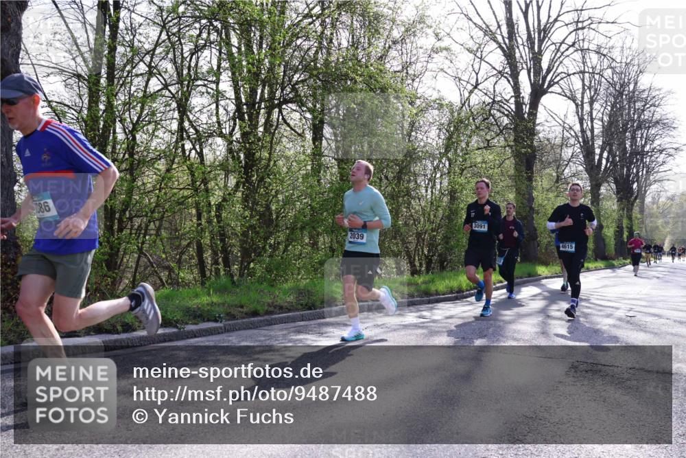 12.04.2026 - 45. Internationalen Wilhelmsburger Insellauf Yannick Fuchs http://msf.ph/oto/9487488 12.04.2026 10:32:15 Laufen 086, 2039, 27, 3091, 4615 meine-sportfotos.de