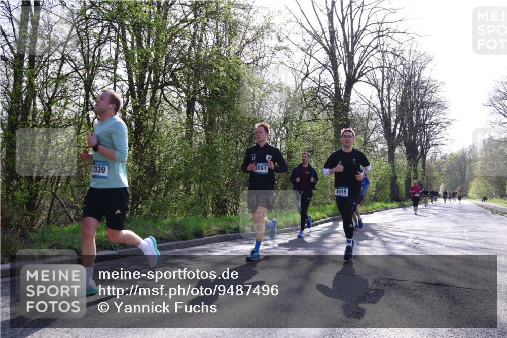 12.04.2026 - 45. Internationalen Wilhelmsburger Insellauf Yannick Fuchs http://msf.ph/oto/9487496 12.04.2026 10:32:15 Laufen 2039, 3091, 4615 meine-sportfotos.de