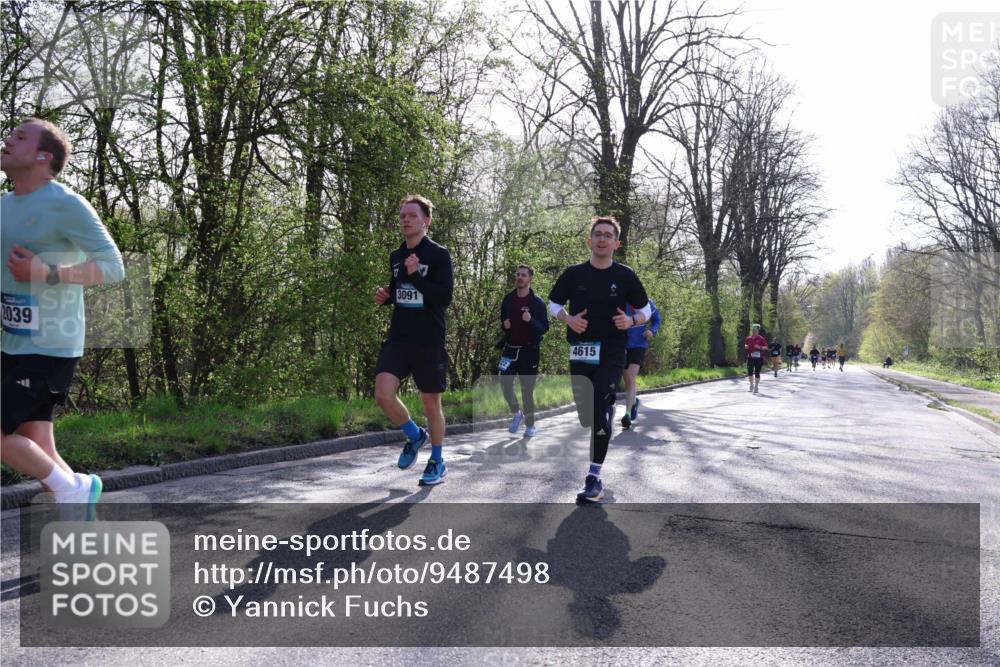 12.04.2026 - 45. Internationalen Wilhelmsburger Insellauf Yannick Fuchs http://msf.ph/oto/9487498 12.04.2026 10:32:15 Laufen 2039, 3091, 4615 meine-sportfotos.de