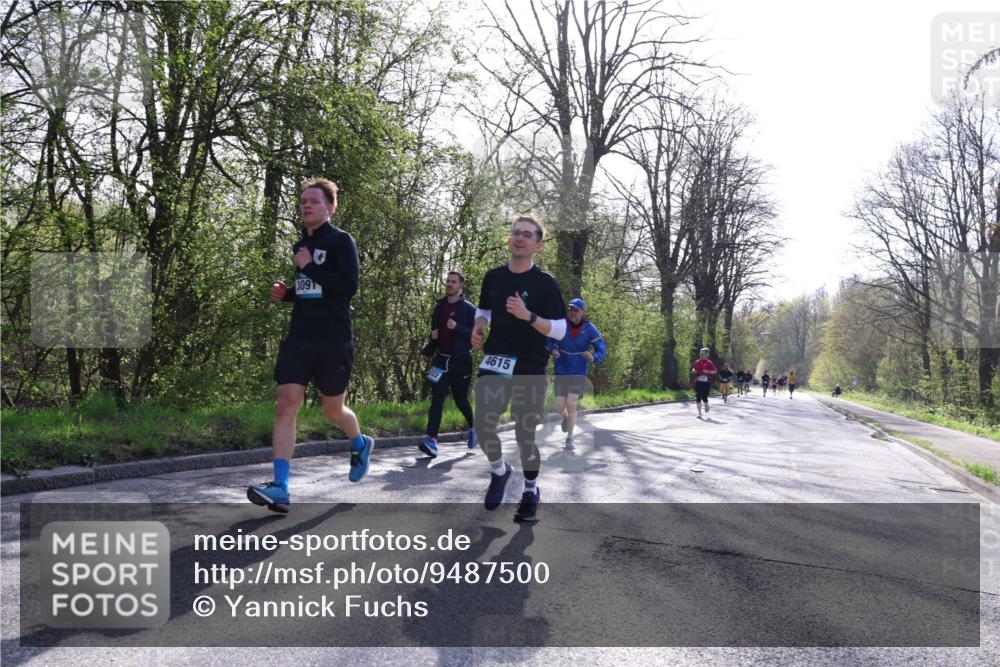 12.04.2026 - 45. Internationalen Wilhelmsburger Insellauf Yannick Fuchs http://msf.ph/oto/9487500 12.04.2026 10:32:15 Laufen 309, 4615 meine-sportfotos.de