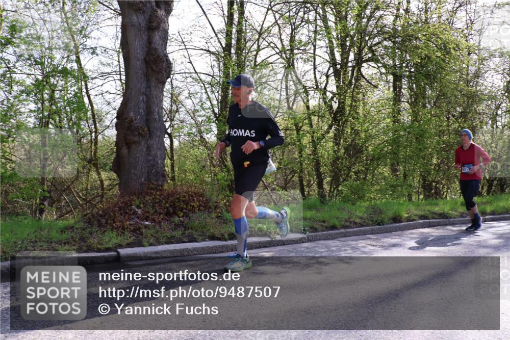 12.04.2026 - 45. Internationalen Wilhelmsburger Insellauf Yannick Fuchs http://msf.ph/oto/9487507 12.04.2026 10:38:03 Laufen 2176 meine-sportfotos.de