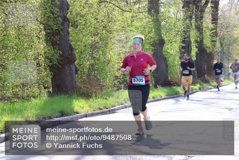 12.04.2026 - 45. Internationalen Wilhelmsburger Insellauf Yannick Fuchs http://msf.ph/oto/9487508 12.04.2026 10:32:17 Laufen 5705, 4914 meine-sportfotos.de