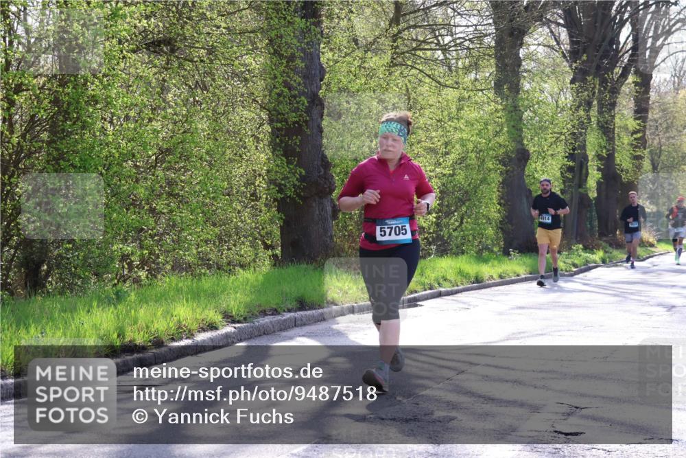 12.04.2026 - 45. Internationalen Wilhelmsburger Insellauf Yannick Fuchs http://msf.ph/oto/9487518 12.04.2026 10:32:18 Laufen 5705, 4914, 4934 meine-sportfotos.de
