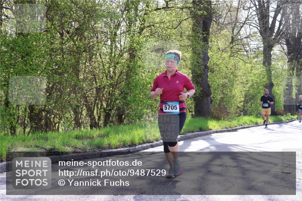 12.04.2026 - 45. Internationalen Wilhelmsburger Insellauf Yannick Fuchs http://msf.ph/oto/9487529 12.04.2026 10:32:19 Laufen 5705, 4914 meine-sportfotos.de