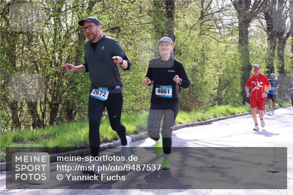 12.04.2026 - 45. Internationalen Wilhelmsburger Insellauf Yannick Fuchs http://msf.ph/oto/9487537 12.04.2026 10:38:06 Laufen 2672, 3, 4661 meine-sportfotos.de