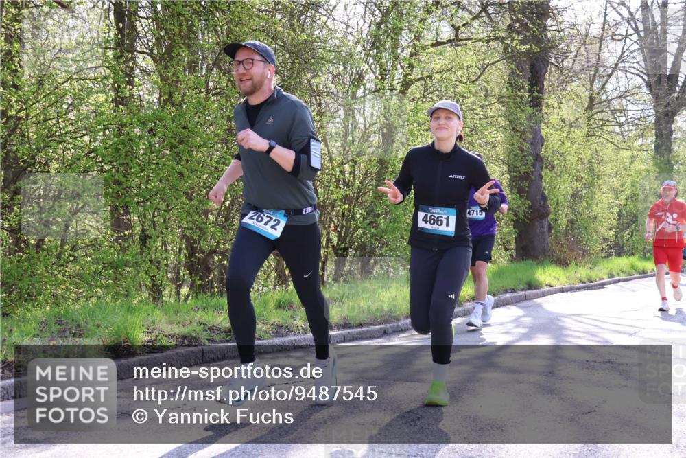 12.04.2026 - 45. Internationalen Wilhelmsburger Insellauf Yannick Fuchs http://msf.ph/oto/9487545 12.04.2026 10:38:06 Laufen 2672, 3, 4661, 4715 meine-sportfotos.de