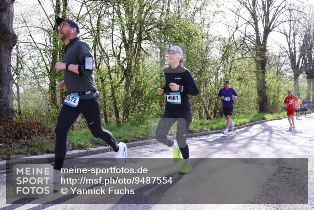 12.04.2026 - 45. Internationalen Wilhelmsburger Insellauf Yannick Fuchs http://msf.ph/oto/9487554 12.04.2026 10:38:07 Laufen 672, 3, 4661, 4715 meine-sportfotos.de