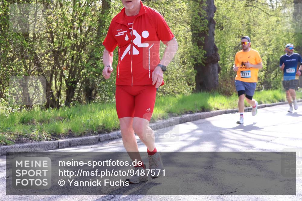12.04.2026 - 45. Internationalen Wilhelmsburger Insellauf Yannick Fuchs http://msf.ph/oto/9487571 12.04.2026 10:38:09 Laufen 6, 2371, 5033 meine-sportfotos.de