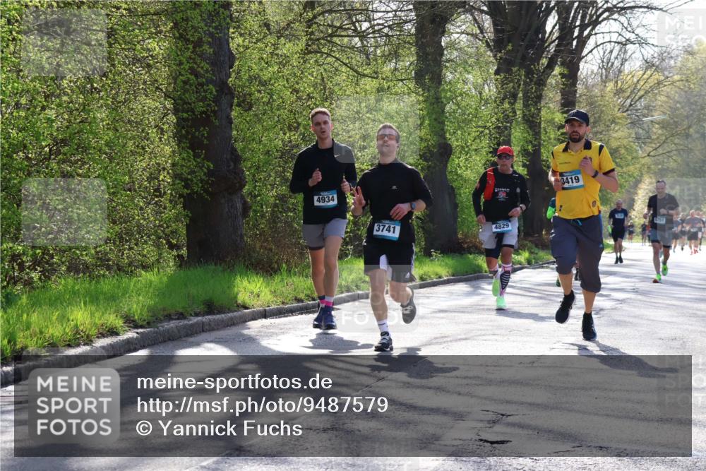 12.04.2026 - 45. Internationalen Wilhelmsburger Insellauf Yannick Fuchs http://msf.ph/oto/9487579 12.04.2026 10:32:27 Laufen 4934, 3741, 4829, 3419, 5751 meine-sportfotos.de