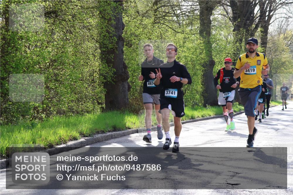 12.04.2026 - 45. Internationalen Wilhelmsburger Insellauf Yannick Fuchs http://msf.ph/oto/9487586 12.04.2026 10:32:28 Laufen 3419, 493, 3741, 4829, 279 meine-sportfotos.de