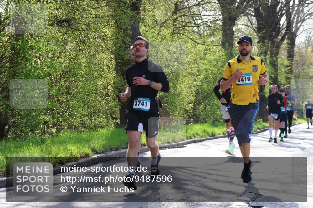 12.04.2026 - 45. Internationalen Wilhelmsburger Insellauf Yannick Fuchs http://msf.ph/oto/9487596 12.04.2026 10:32:29 Laufen 3741, 3419, 179, 940 meine-sportfotos.de