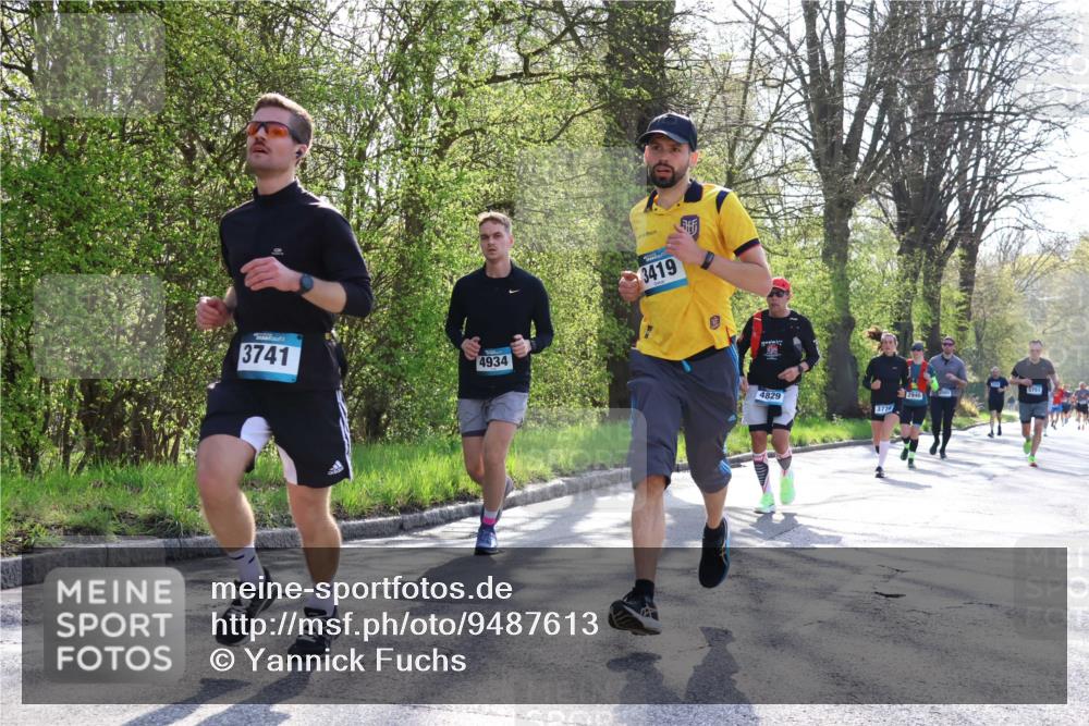 12.04.2026 - 45. Internationalen Wilhelmsburger Insellauf Yannick Fuchs http://msf.ph/oto/9487613 12.04.2026 10:32:30 Laufen 3741, 4934, 3419, 4829, 3772, 2940, 5751 meine-sportfotos.de