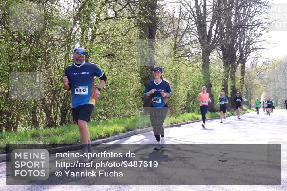 12.04.2026 - 45. Internationalen Wilhelmsburger Insellauf Yannick Fuchs http://msf.ph/oto/9487619 12.04.2026 10:38:14 Laufen 5033, 5041, 2655 meine-sportfotos.de