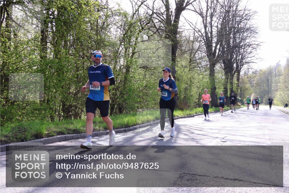 12.04.2026 - 45. Internationalen Wilhelmsburger Insellauf Yannick Fuchs http://msf.ph/oto/9487625 12.04.2026 10:38:14 Laufen 5033, 5041, 2655 meine-sportfotos.de