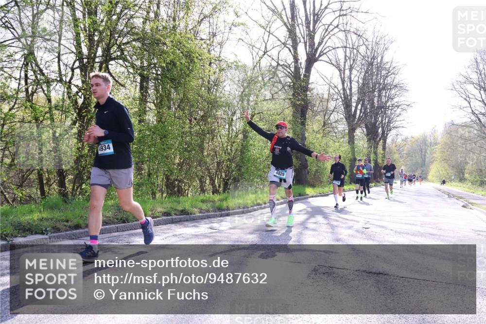 12.04.2026 - 45. Internationalen Wilhelmsburger Insellauf Yannick Fuchs http://msf.ph/oto/9487632 12.04.2026 10:32:32 Laufen 4934, 4829 meine-sportfotos.de