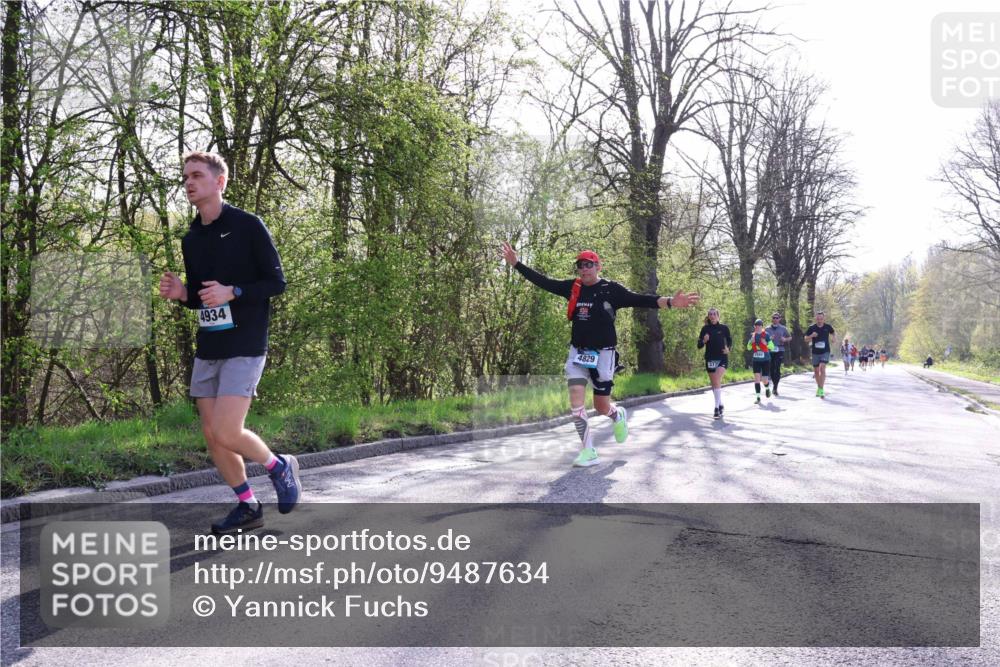 12.04.2026 - 45. Internationalen Wilhelmsburger Insellauf Yannick Fuchs http://msf.ph/oto/9487634 12.04.2026 10:32:32 Laufen 4934, 4829 meine-sportfotos.de
